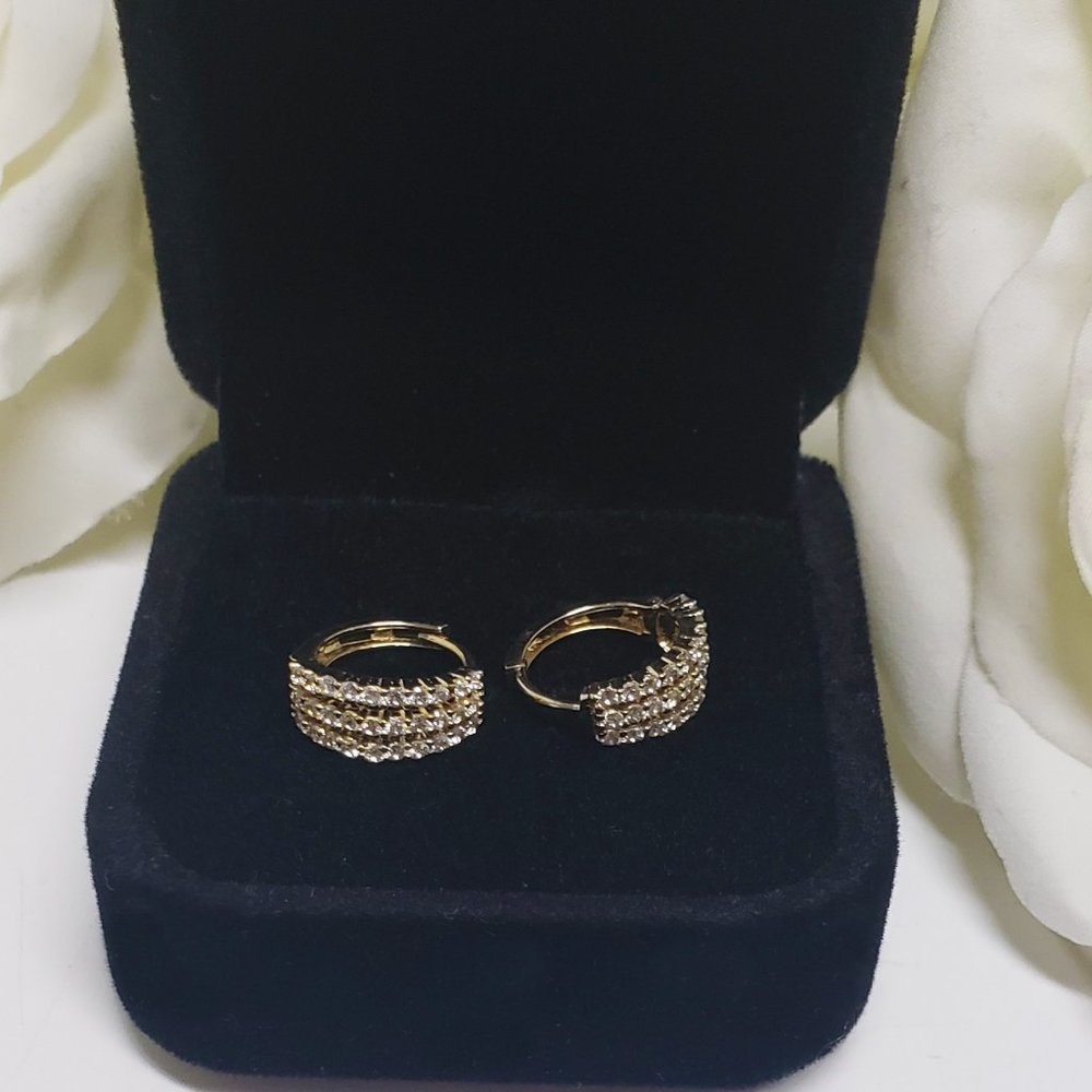 10K Solid Gold Loopholes Earrings With Zircon